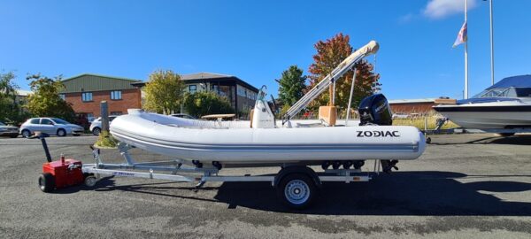 Zodiac - Medline 500 Leisure Rib