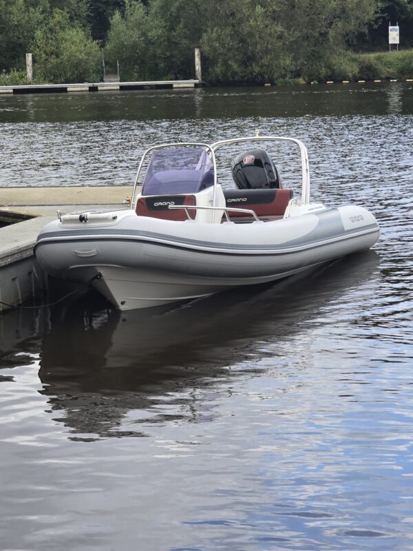 Grand Gold Line 500 fitted with Mercury 115 ProXS performance moto