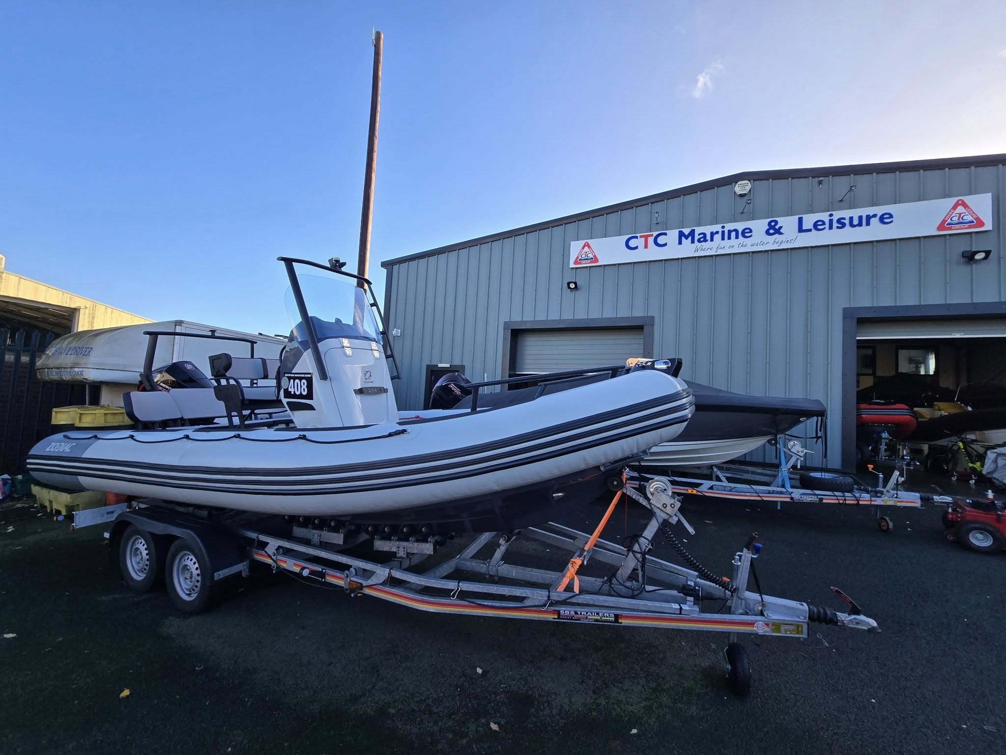 Zodiac 6.50 Open, Mercury F175 ProXS outboard motor, SBS R4-2000EL Roller Trailer Fabulous Zodiac 6.50 Open | Mercury F175 ProXS | Loaded Spec