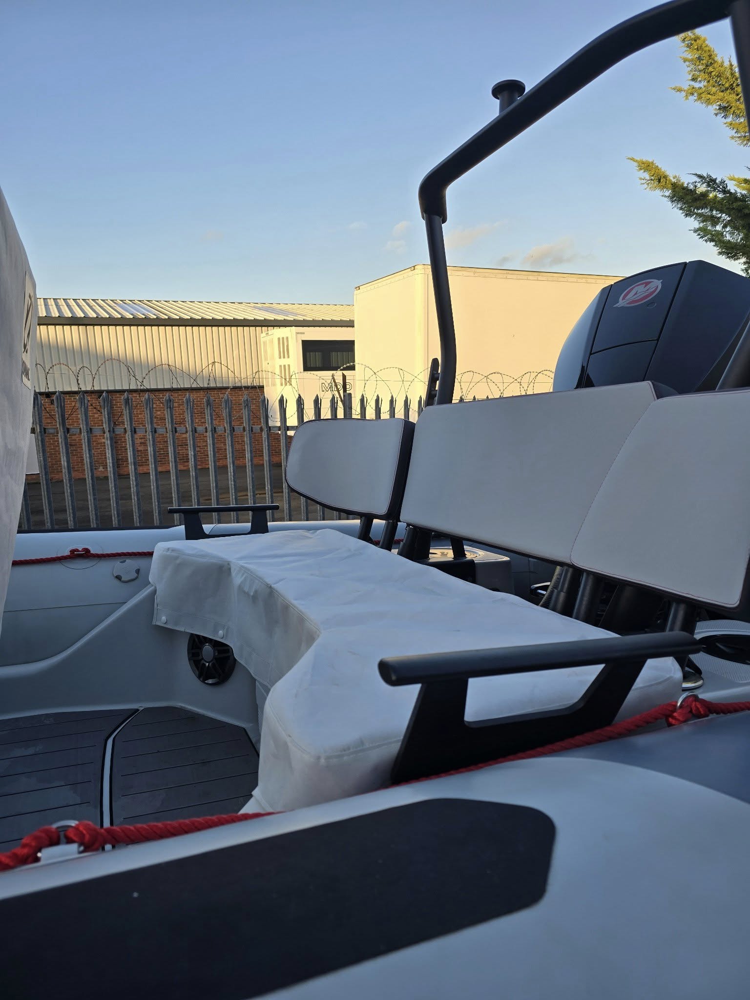 Zodiac 6.50 Open, Mercury F175 ProXS outboard motor, SBS R4-2000EL Roller Trailer Fabulous Zodiac 6.50 Open | Mercury F175 ProXS | Loaded Spec
