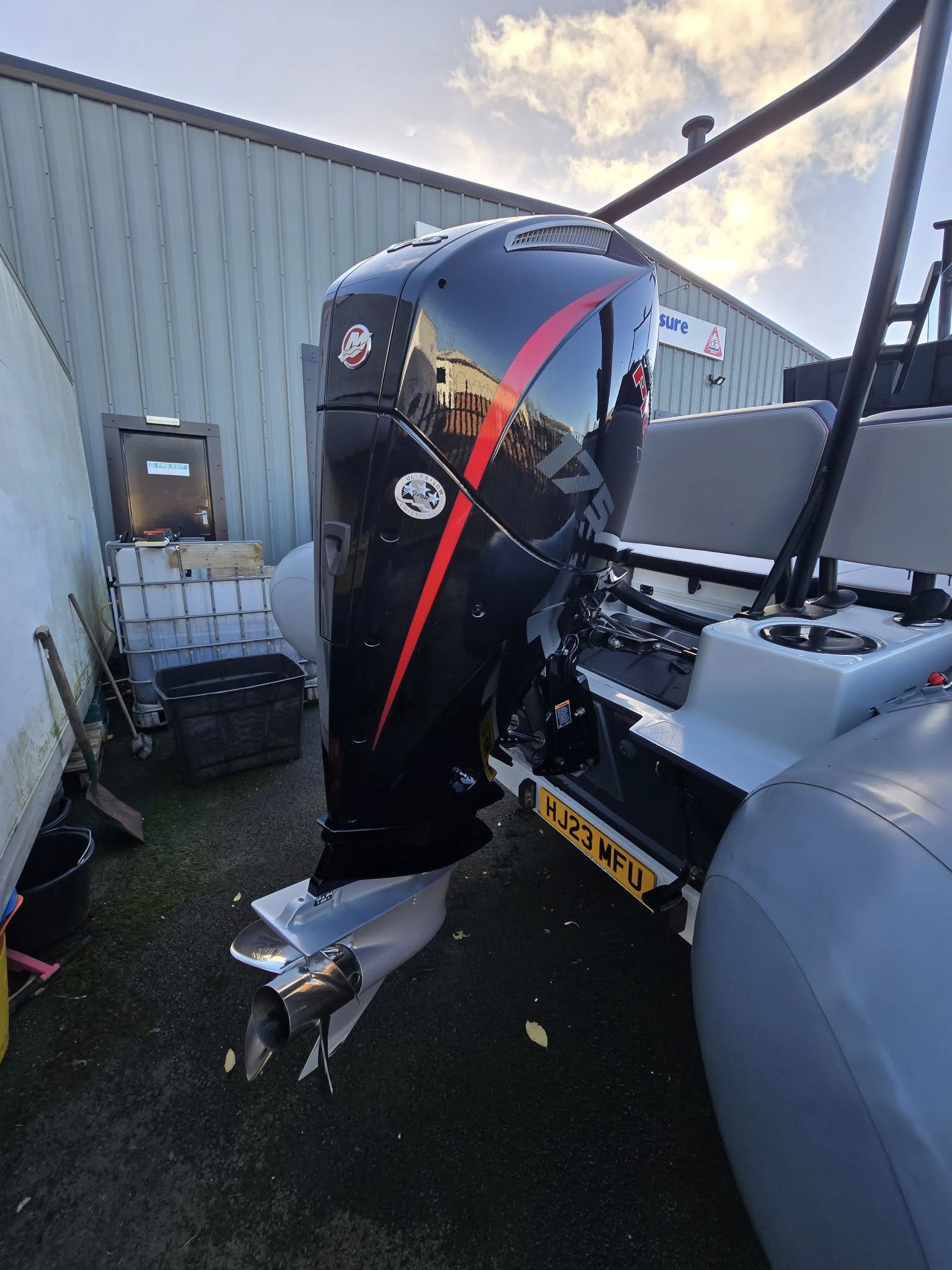 Zodiac 6.50 Open, Mercury F175 ProXS outboard motor, SBS R4-2000EL Roller Trailer Fabulous Zodiac 6.50 Open | Mercury F175 ProXS | Loaded Spec