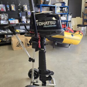 Tohatsu MFS6ML 6hp 4-stroke outboard motor.