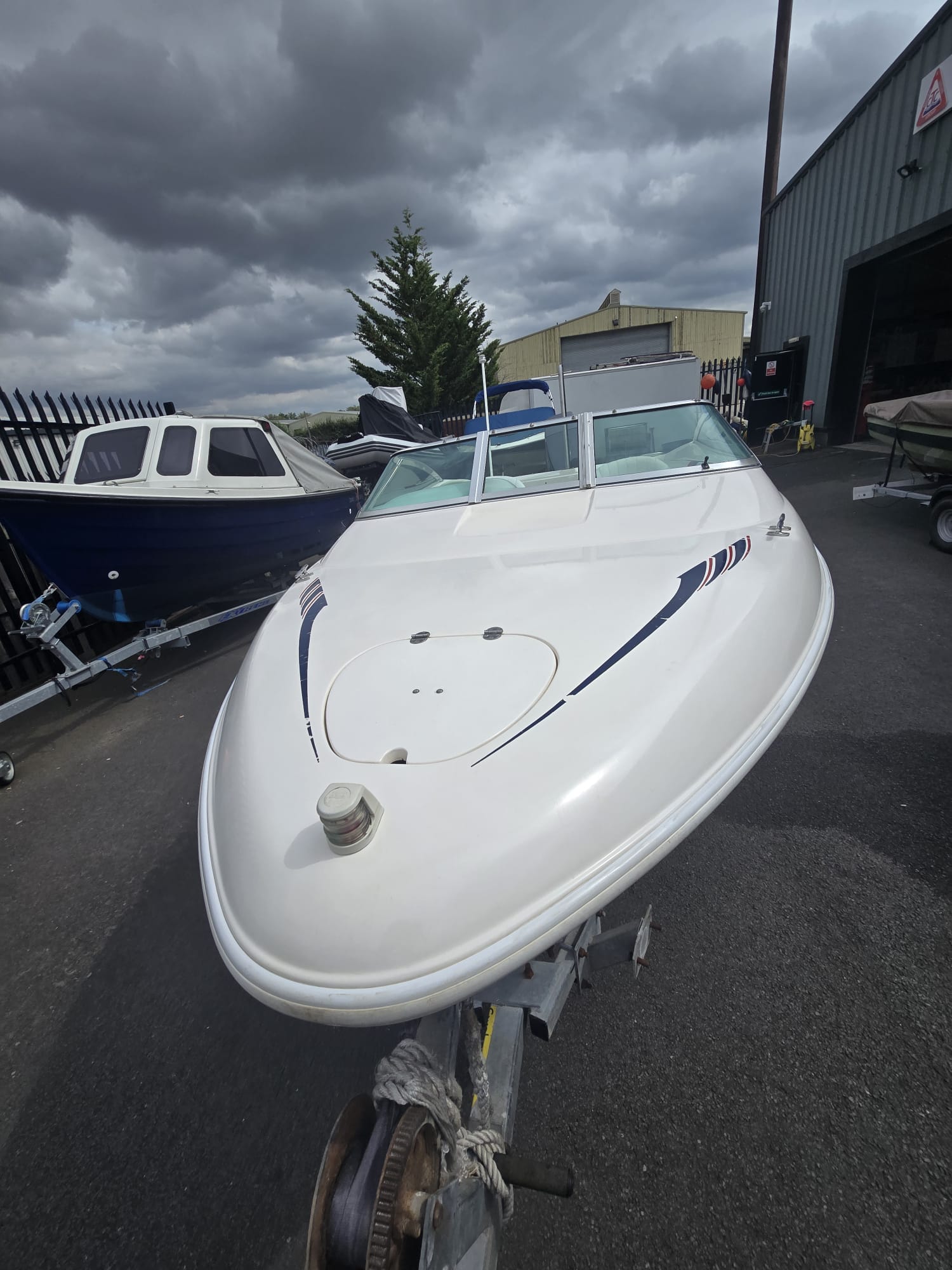 Fletcher 15 Arrowflash fitted with Yamaha 75hp 2-stroke, electric start Fletcher 15 Arrowflash fitted with Yamaha 75hp 2-stroke, electric start - Image 8